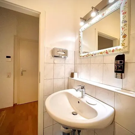 Tokus Apartment