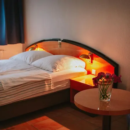 Tokus Apartment *